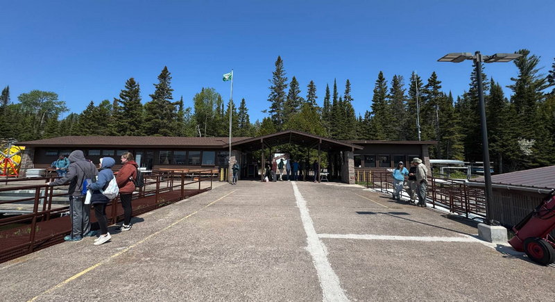 Rock Harbor Lodge - Web Listing